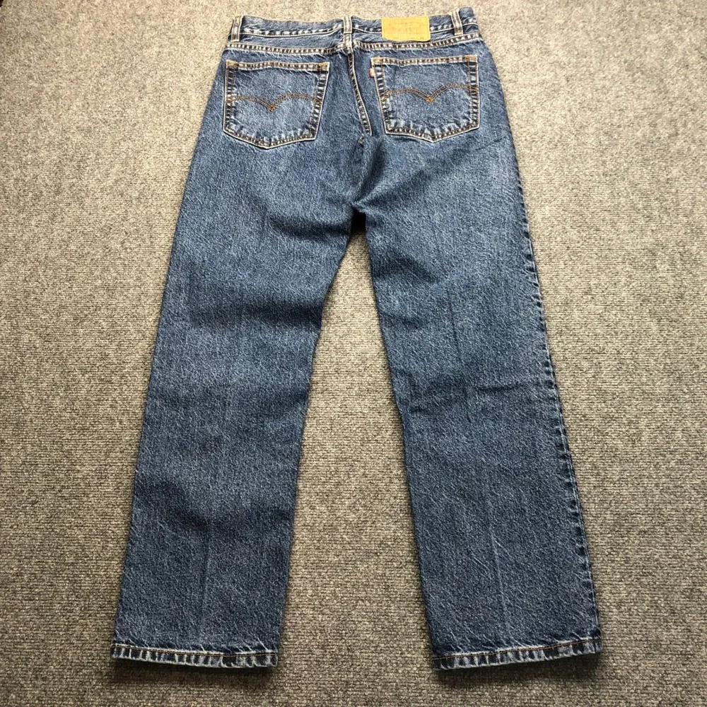 Levis 501 Mens Original Fit Straight Leg Blue Denim Jeans 32x32 Medium Wash
